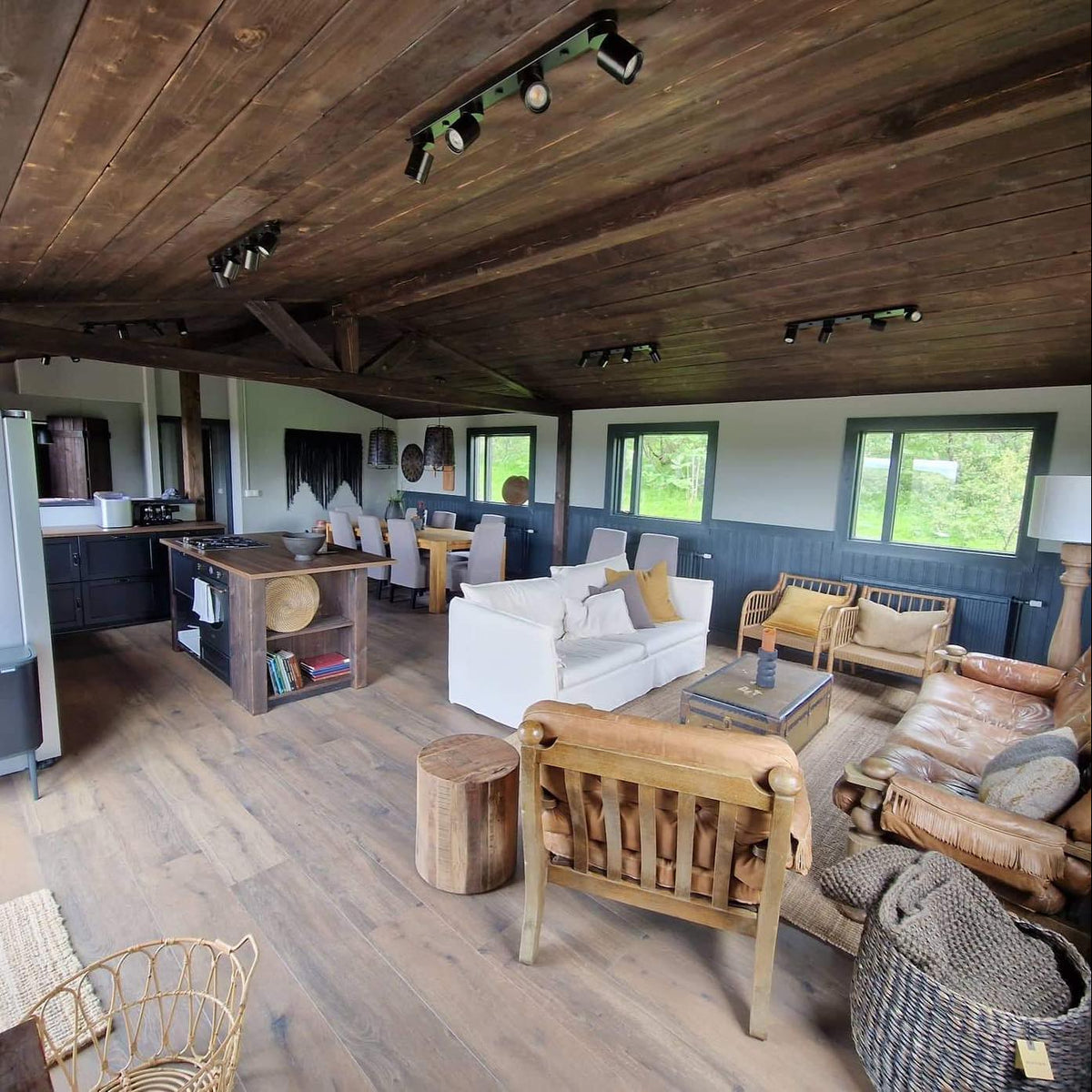 Upper Lodge, som är basen för fisket fiske efter lax på island och sportfiskare